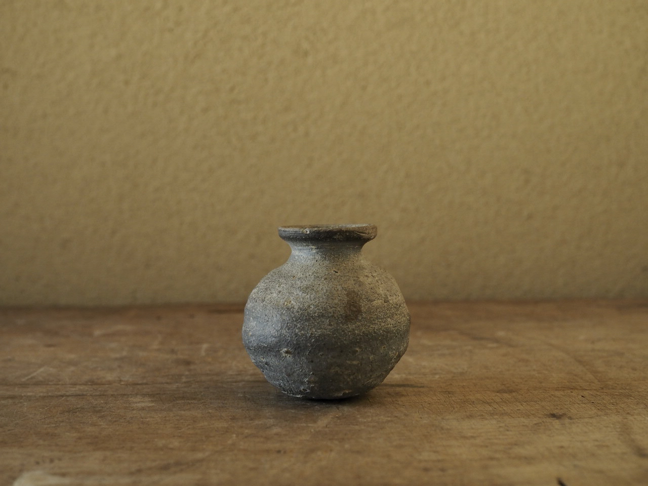 須恵器小壺 | 京都寺町の骨董品店 古美術いもと