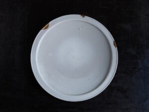 李朝初期白磁皿 | 京都の骨董品店 古美術いもと