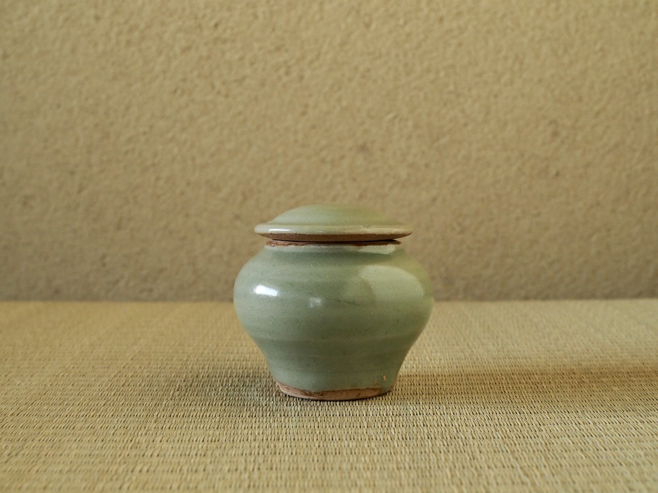 青磁酒会壺茶入 | 古美術いもと