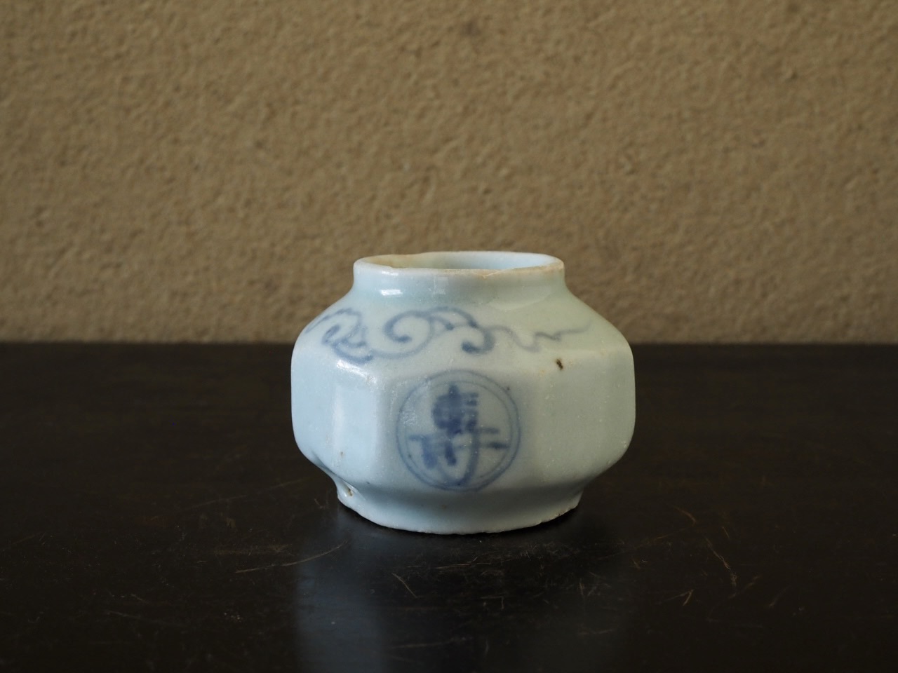 李朝面取小壺 – 古美術いもと