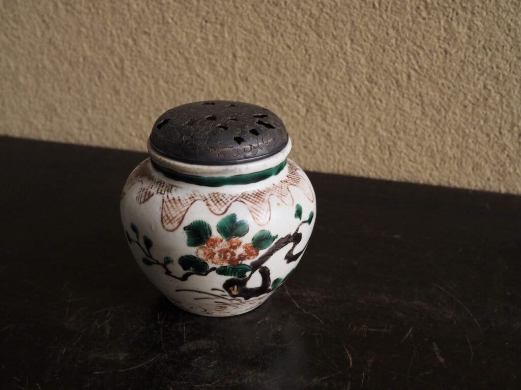 古九谷色絵小壺 | 古美術いもと